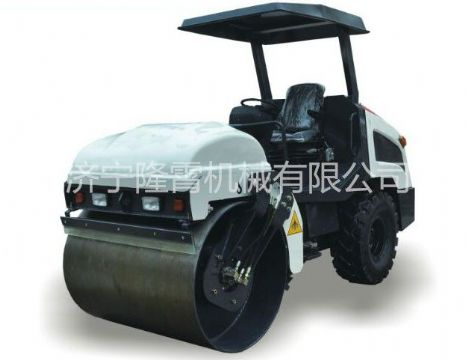 點擊查看詳細信息<br>標題：4噸單鋼輪振動壓路機 閱讀次數：3778